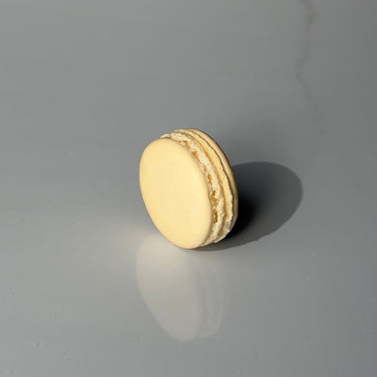 Vanilla Macaron